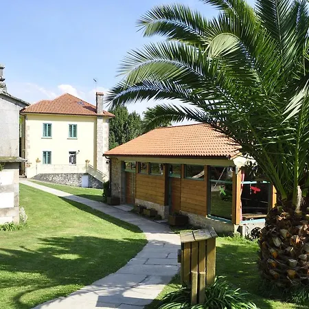 Alvarella 2* Villarmayor (Galicia)